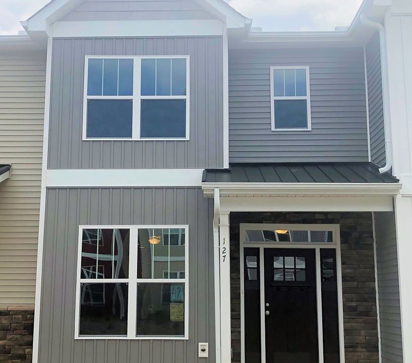 1st image of 127 Creekland Way