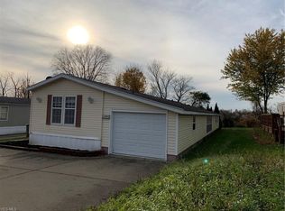 12981 Kevin Ln, Chardon, OH 44024