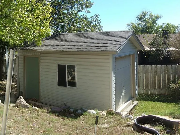 202 Margarita Dr — Photo 16