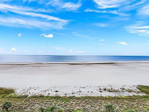 2nd image of 180 Seaview CT #1015