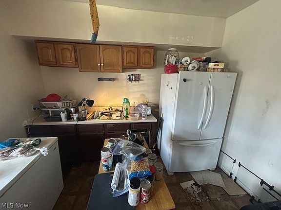 4th image of 10309 Hulda Ave