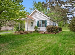469 Meadowlark Ct, West Bend, WI 53090