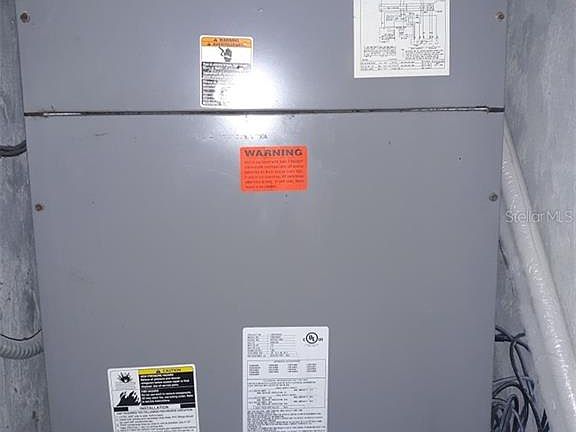 3rd image of 609 Cassin Ave