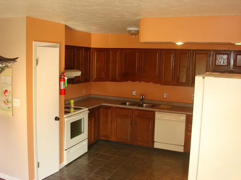 1528 Blue Course Dr — Photo 7