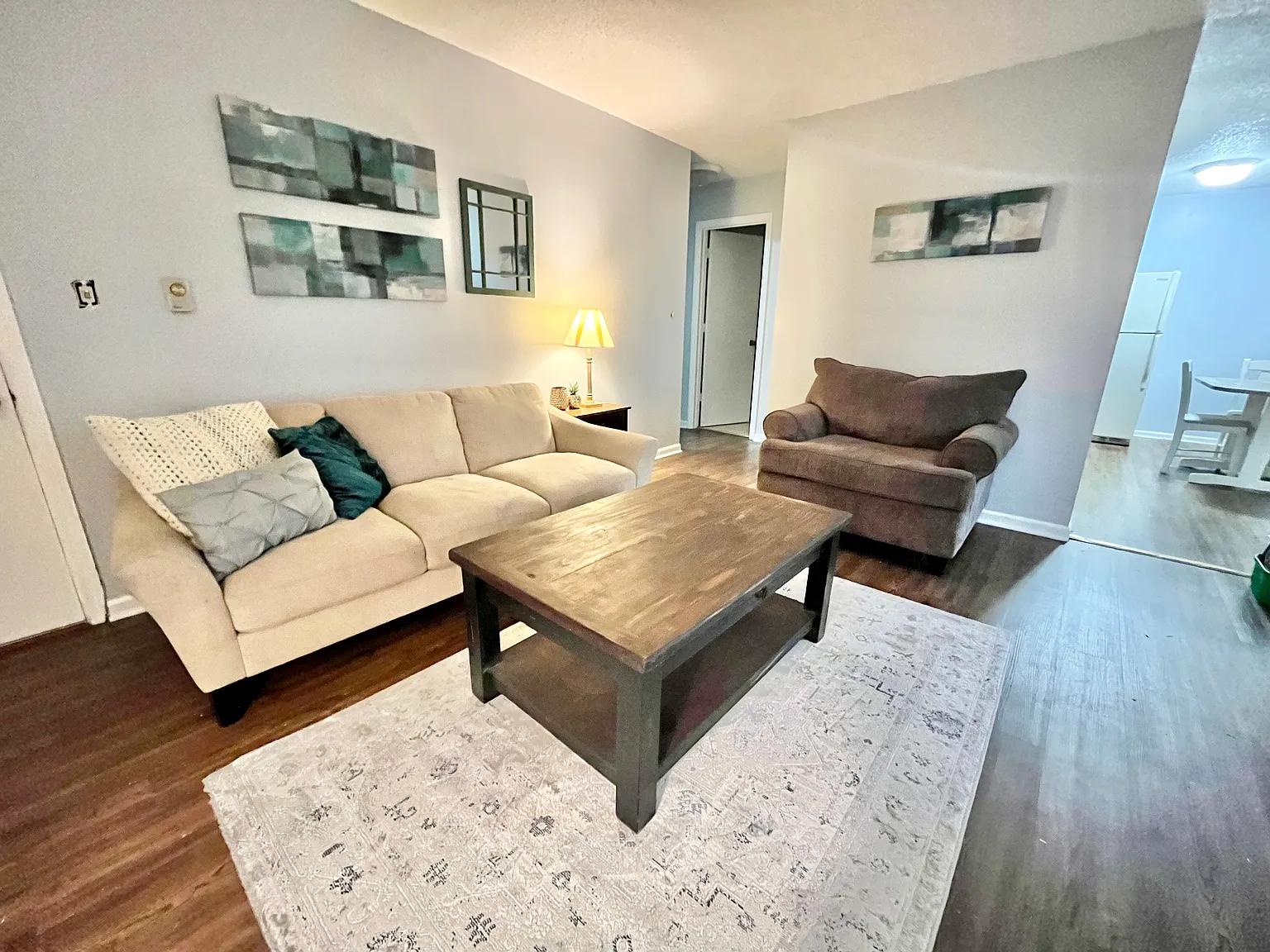 2 bed, 760 sqft, $1,500 — Photo 1