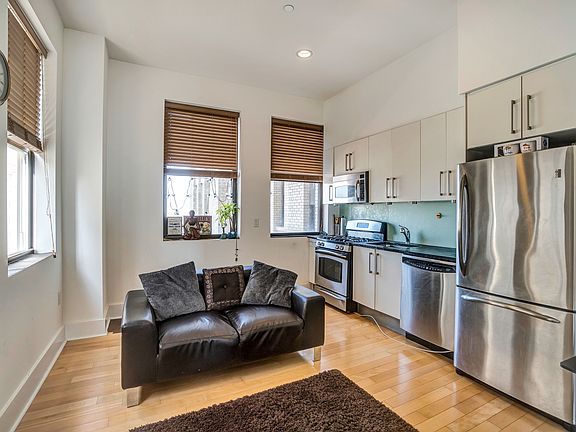 2nd image of 4 Beacon Way APT 1414