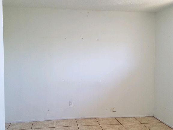 5th image of 3921 N Piedras St #B