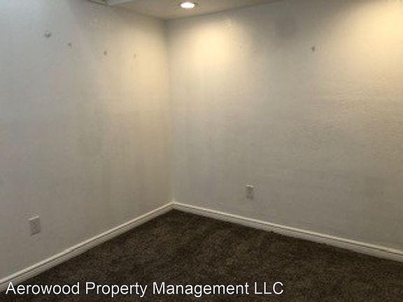 2nd image of 1401 S Broadway #2