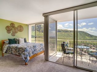 Makaha Valley Towers, Waianae, HI 96792