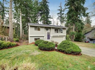 10004 50th Pl W, Mukilteo, WA