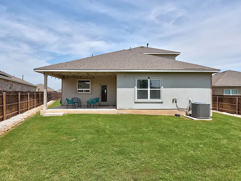 2413 Star Hill Ranch St — Photo 32