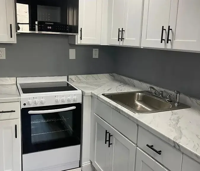 6401 Saybrook Ave #D — Photo 14
