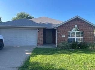 4162 W Spring House Dr, Fayetteville, AR 72704