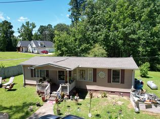 137 Taylor Rd, Jackson, GA 30233
