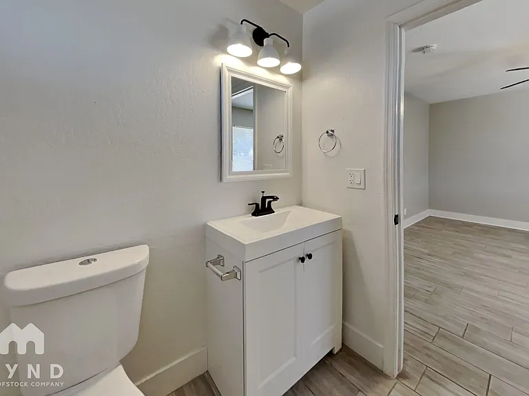 4561 W Boca Raton Rd — Photo 10