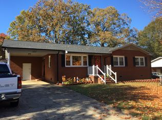 207 Starview Ln, Dallas, NC 28034