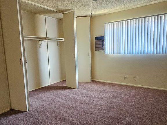 4th image of 10515-19 Western Ave #7