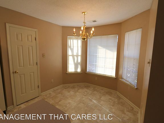 5th image of 1803 Wharfside Dr