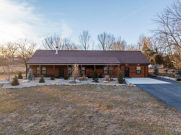2nd image of 25733 Dempsey Rd