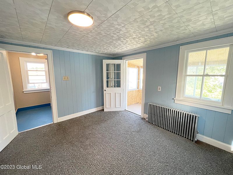 4th image of 1019 Palmer Avenue
