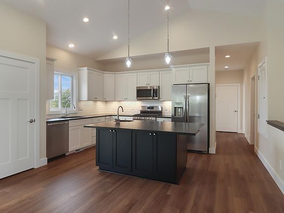 2nd image of 4085 Terra Farm Ln