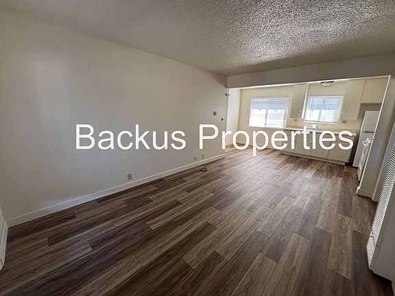 4th image of 265 Katherine Ave APT 11
