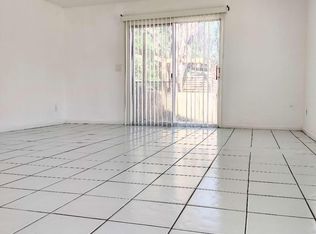 1208 S Taylor Rd APT C, Seffner, FL 33584