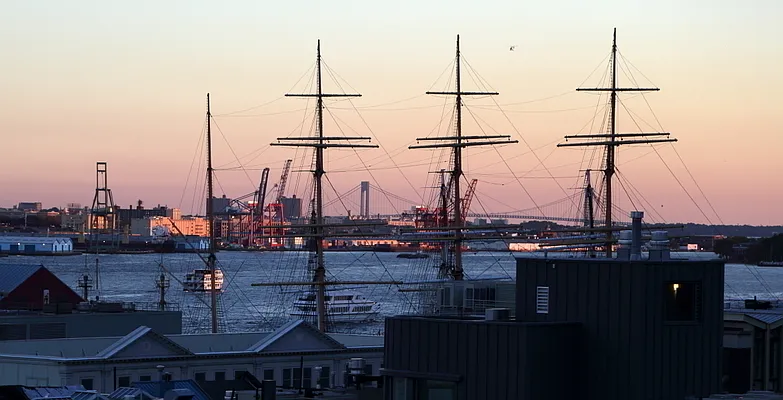 Sold by The Marketing Directors (Arias) | media 5