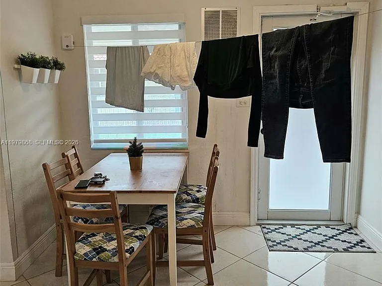7400 Harding Ave #22 — Photo 8