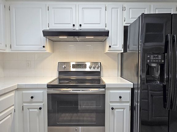 2nd image of 4334 Fair Oaks Blvd
