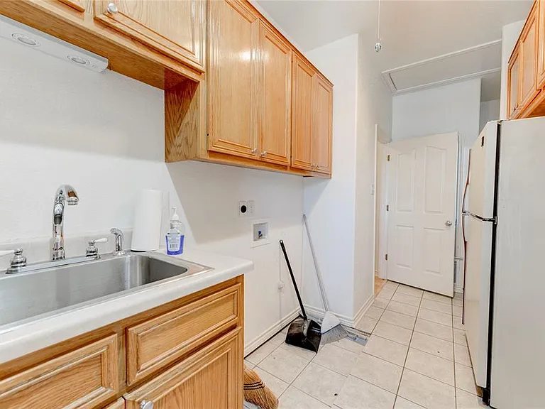 2300 County Road 302 — Photo 18