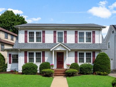 105 Reed Avenue, Pelham, NY, 10803