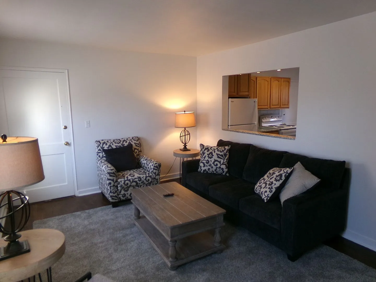 Furnished unit — Photo 4