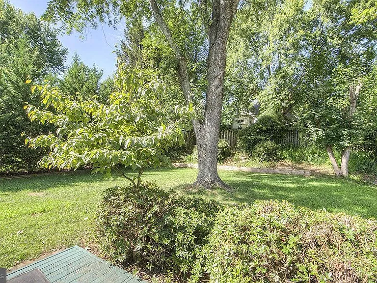 5678 Sutter Ln — Photo 18