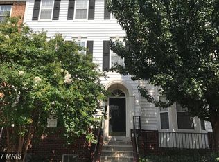 1588 Leeds Castle Dr APT 102, Vienna, VA 22182