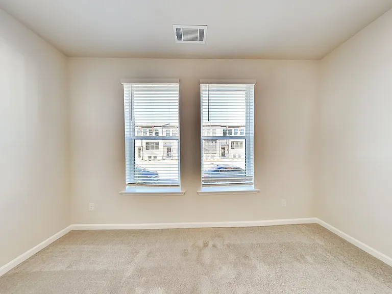 321 Sammon Way — Photo 12