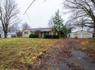 3262 Dover Rd, Woodlawn, TN 37191