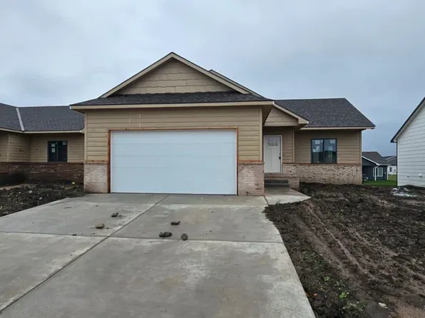 8961 E Joshua St, Wichita, KS 67226