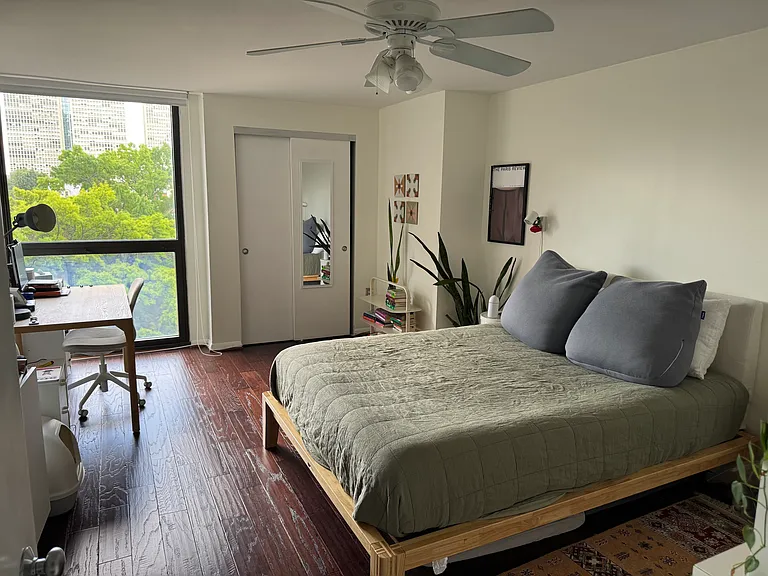 233 S 6th St #508 — Photo 1