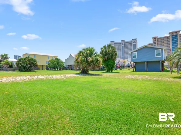 347 E 2nd Ave, Gulf Shores, AL 36542