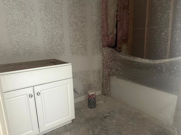 Construction progress - secondary bath