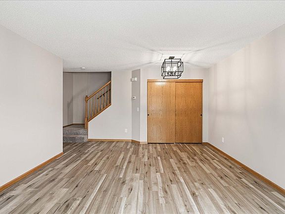 3rd image of 6968 139th Ave NW
