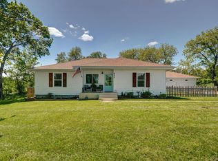 853 S Shamrock Rd, Nixa, MO 65714