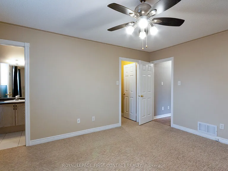 238 Wessenger Dr #UPPER — Photo 9