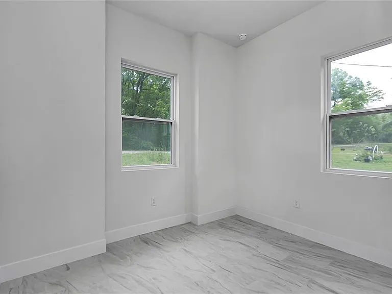 4592 SW Channel Heights Ct — Photo 18