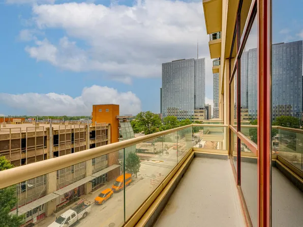 555 5th St #523, Austin, TX 78701