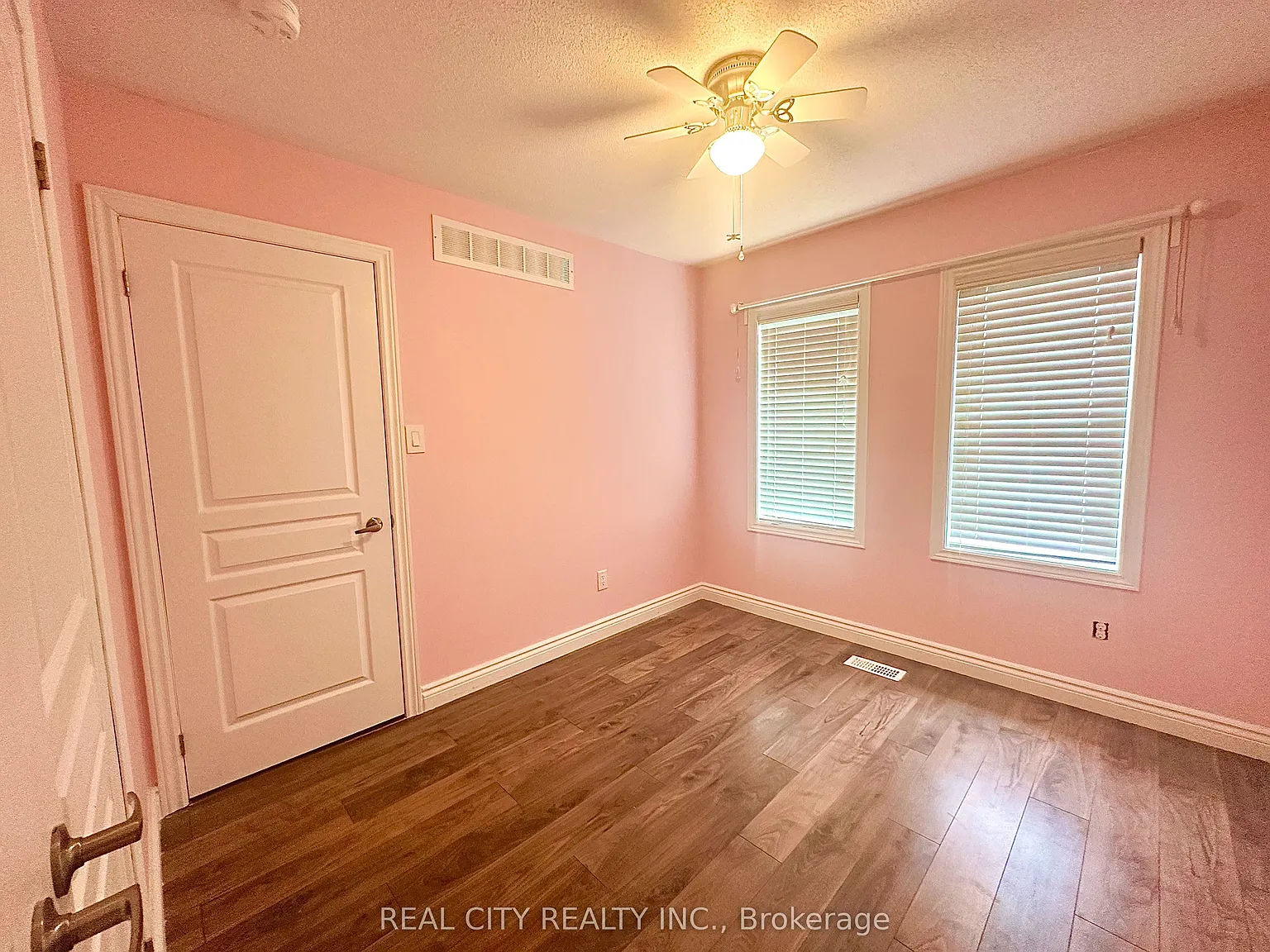 1 bed, $850 — Photo 3