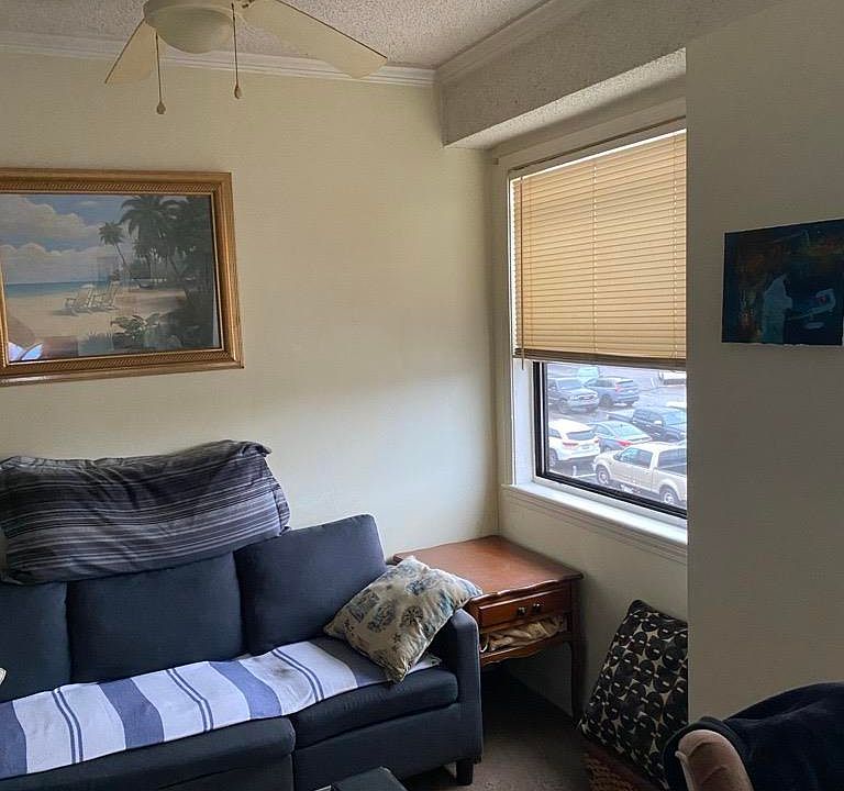 1st image of 2009 Greene St APT 301