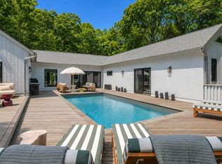 21 Dominy Ct, East Hampton, NY 11937