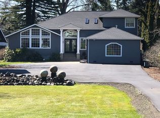 1708 Del Rio Rd, Roseburg, OR 97471